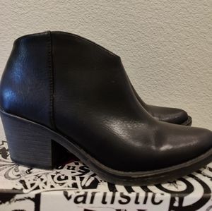 Forever 21 Black leather booties
